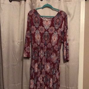 Beautiful midi dress! Size 3x SMOKE FREE HOME
